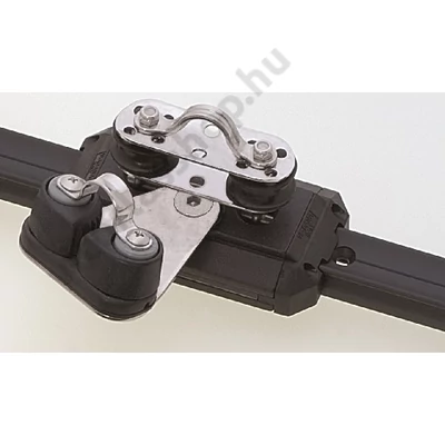 Füles traveller kocsi 25 mm-es X traveller sínhez, két csigakerekes, klemmes